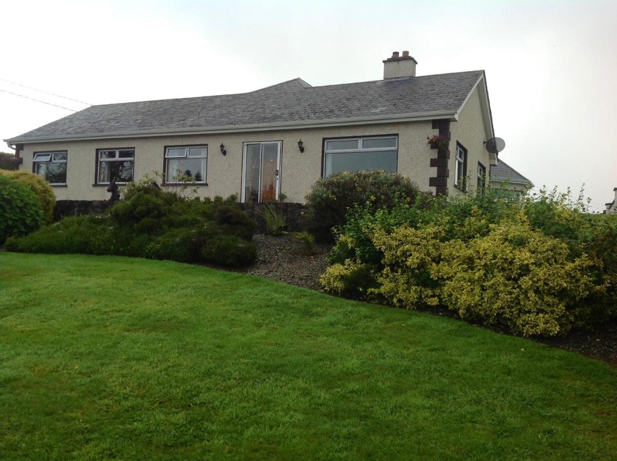 The Rock Equestrian Farm B&B Bailieborough Exteriör bild