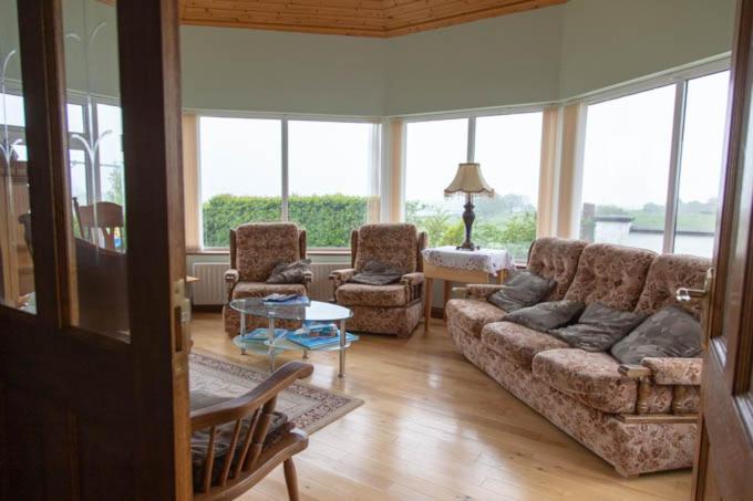 The Rock Equestrian Farm B&B Bailieborough Exteriör bild