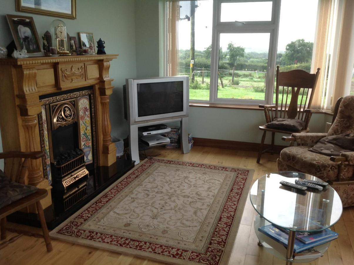 The Rock Equestrian Farm B&B Bailieborough Exteriör bild